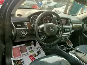 Mercedes-Benz M Class 2014 Black