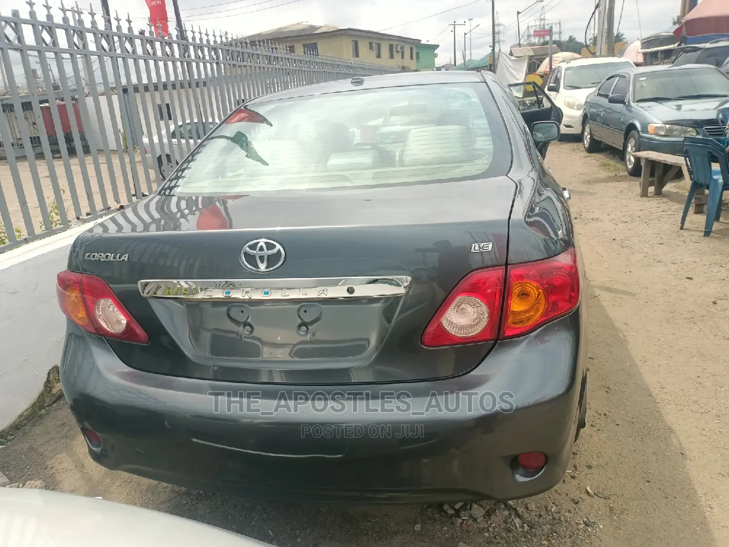 Toyota Corolla LE 4dr Sedan (1.8L 4cyl 4A) 2010 Gray