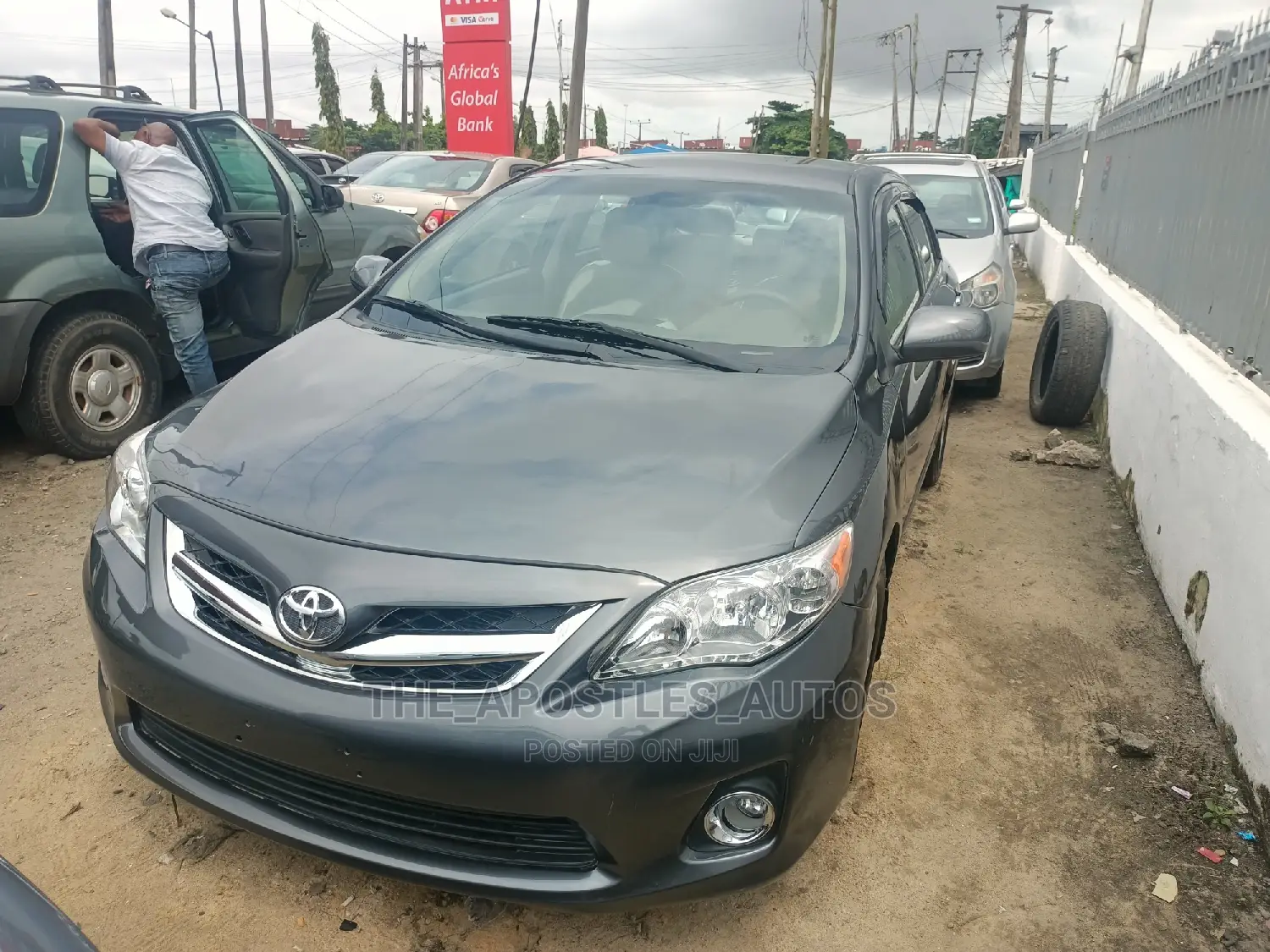 Toyota Corolla LE 4dr Sedan (1.8L 4cyl 4A) 2010 Gray