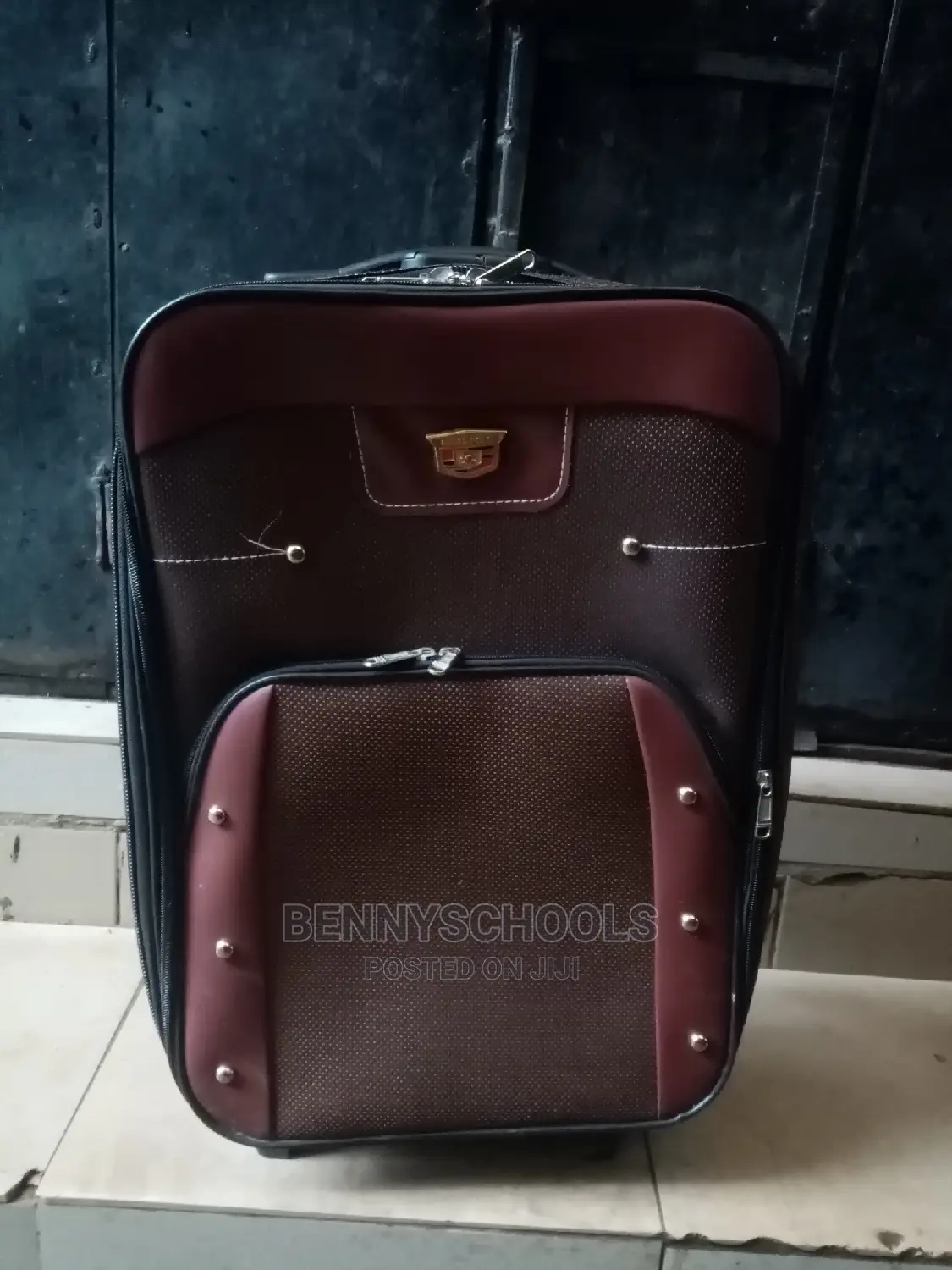 Small Lightweight Traveling Luggage Box