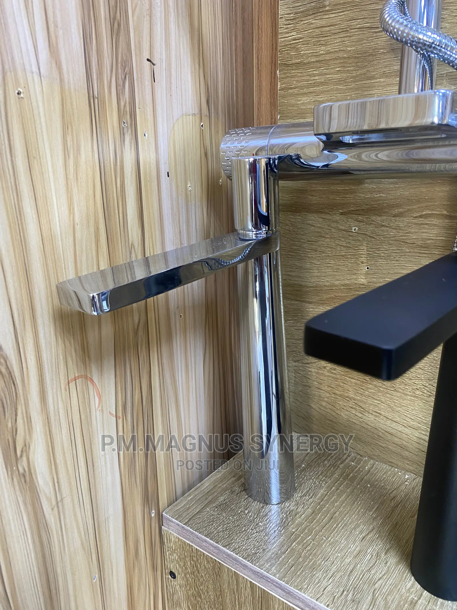England Standard Black Basin Mixer Tap