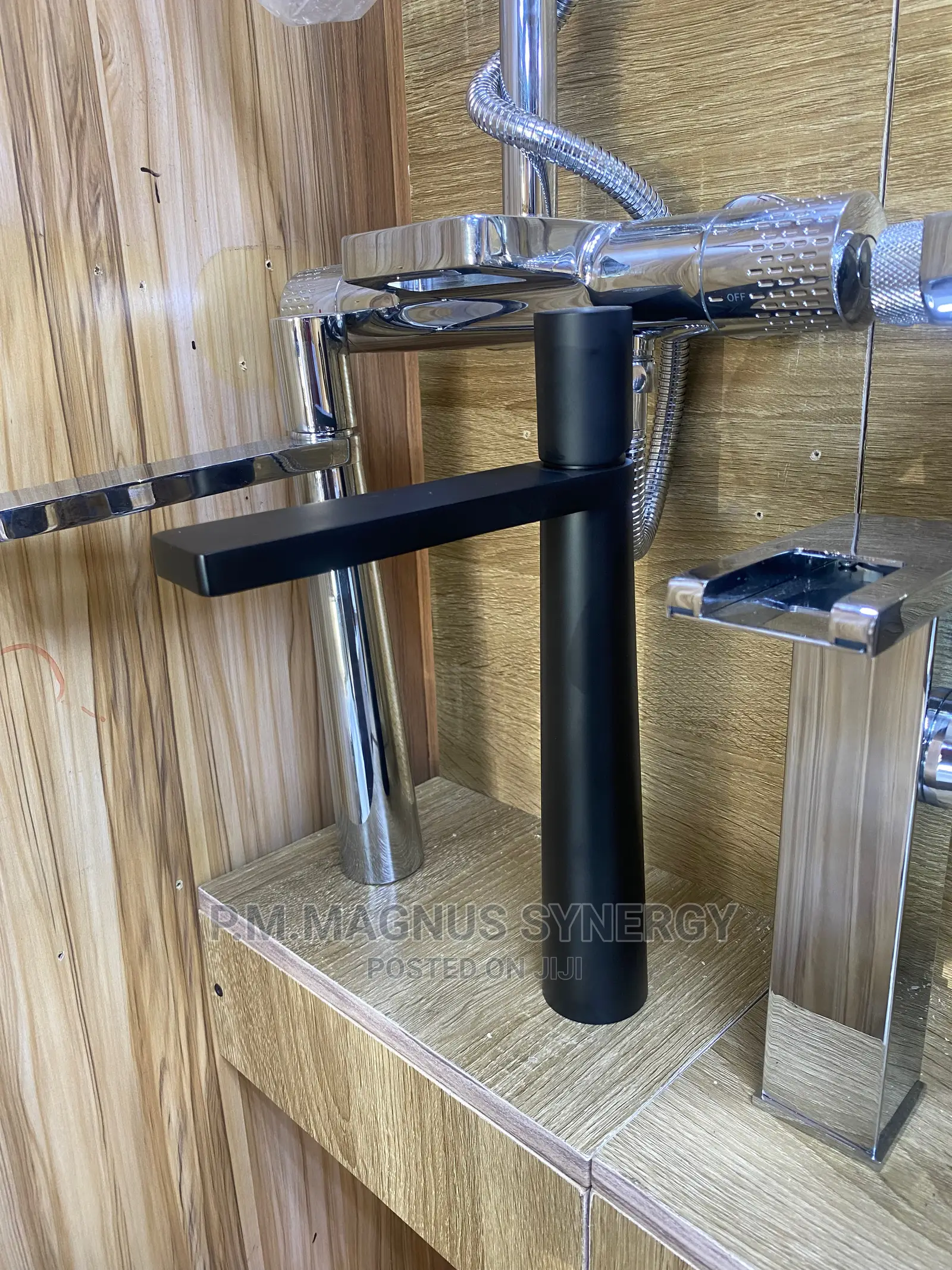 England Standard Black Basin Mixer Tap