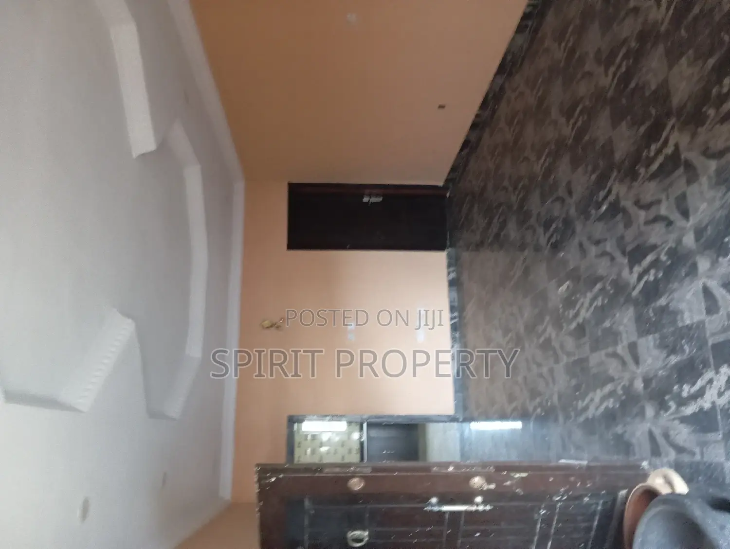 3bdrm Apartment in Ogudu for rent