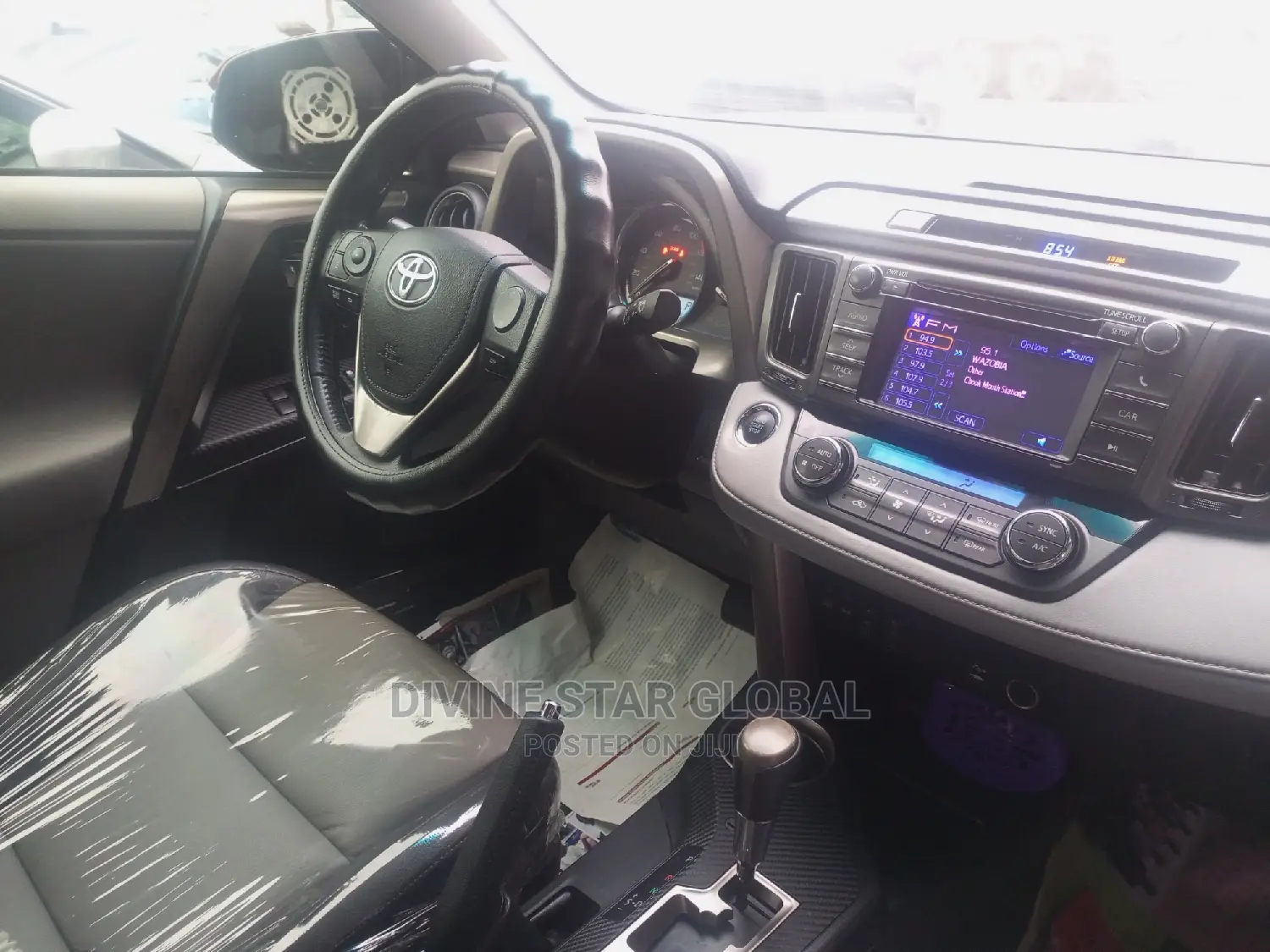 Toyota RAV4 2013 Red