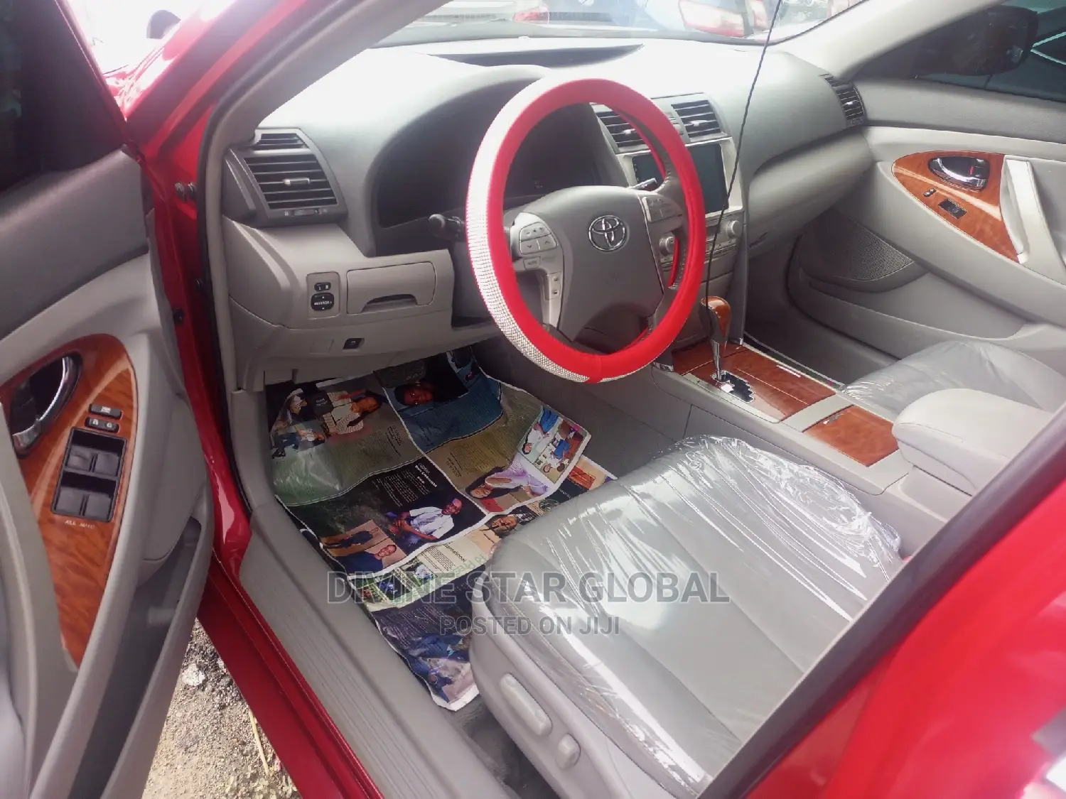 Toyota Camry XLE V6 4dr Sedan (3.5L 6cyl 6AM) 2010