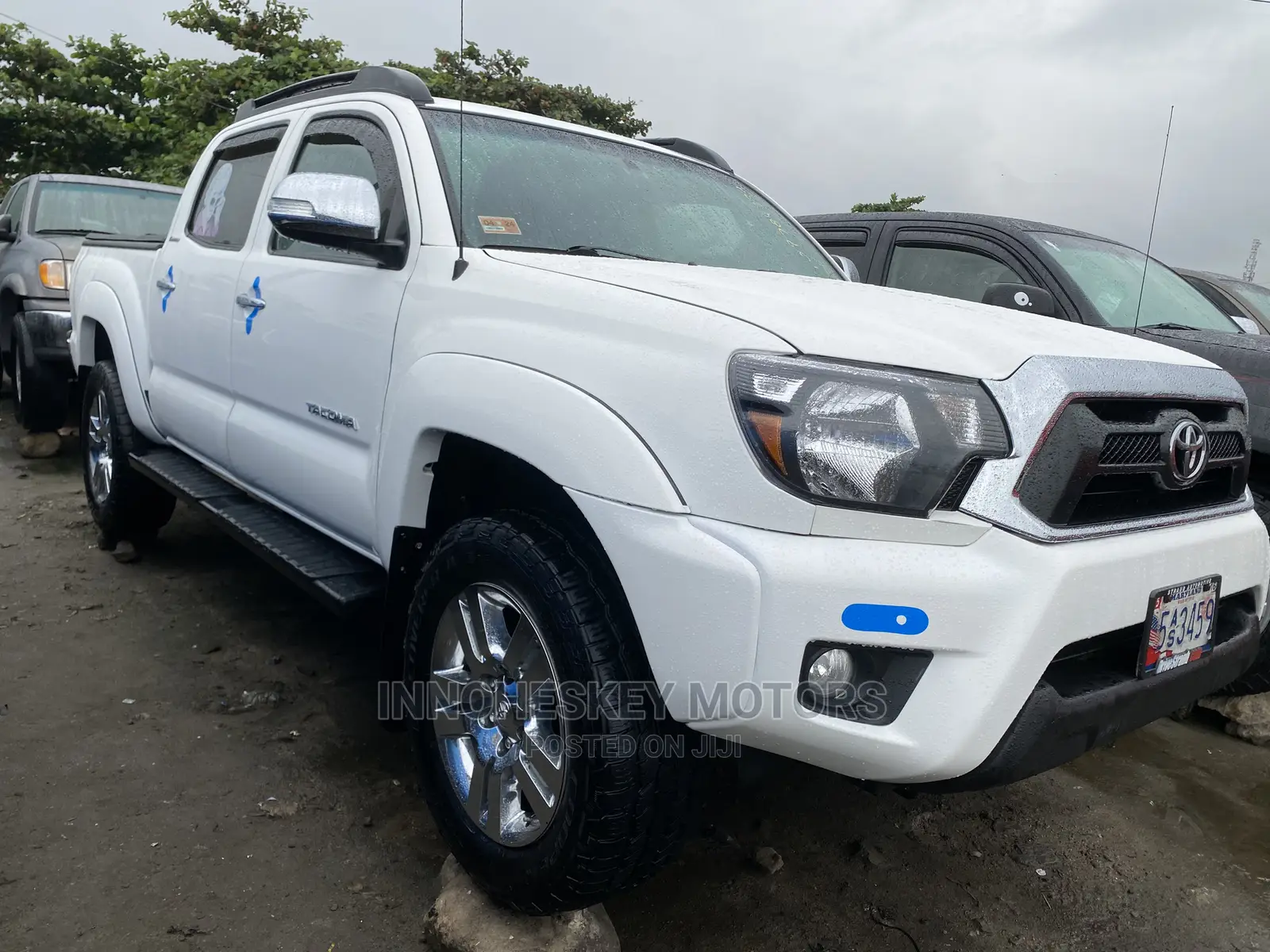 Toyota Tacoma 2015 White