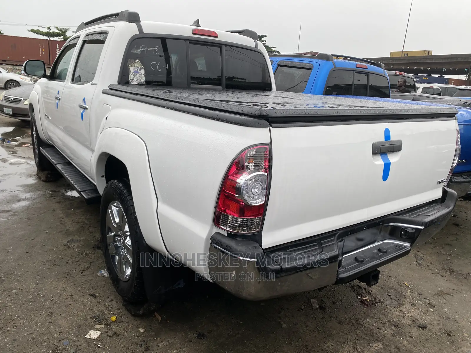Toyota Tacoma 2015 White