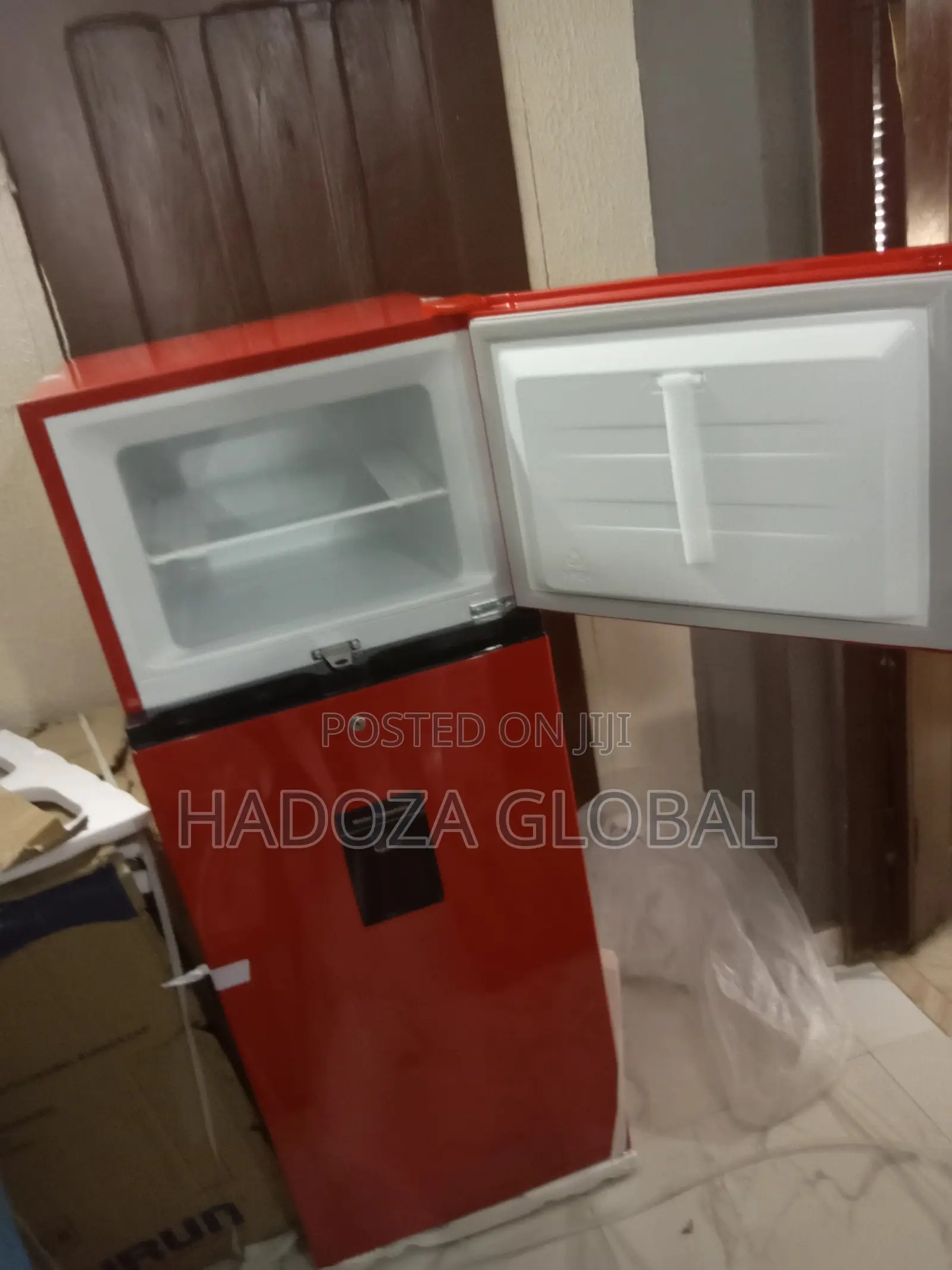 Hisense 204L Doubledoor Refrigerator + Water Dispenser