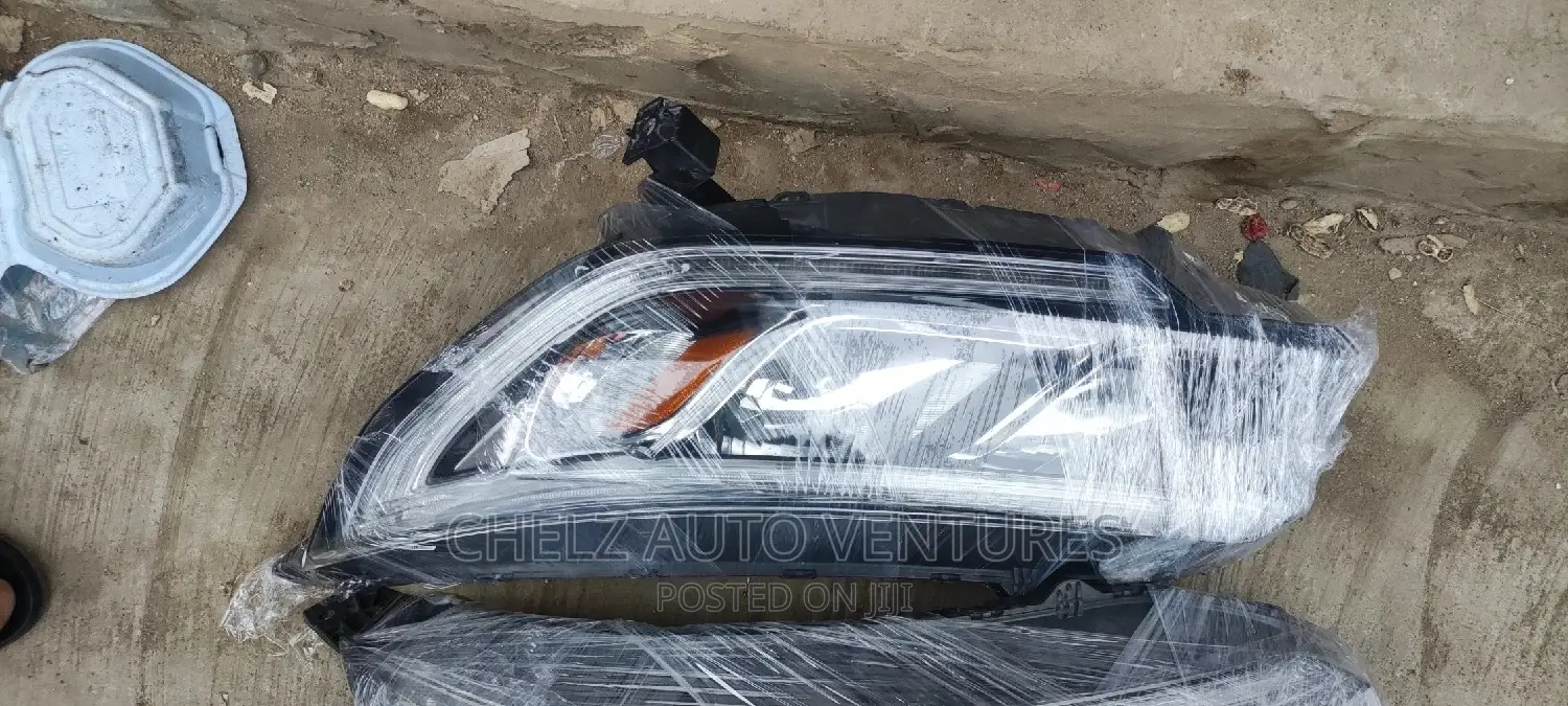 Head Lamps Honda CR-V 2016/2017