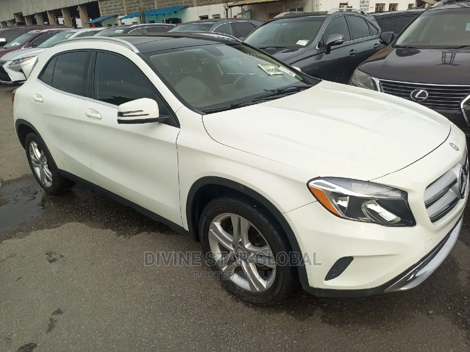 Mercedes-Benz GLA-Class 2018 Red