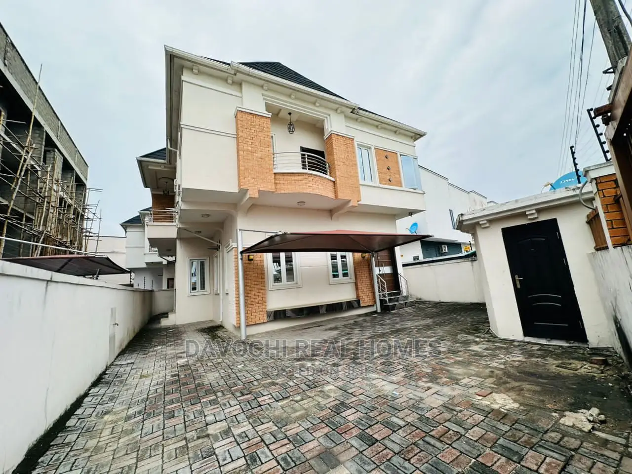 5bdrm Duplex in Chevron Second Toll, Lekki for rent