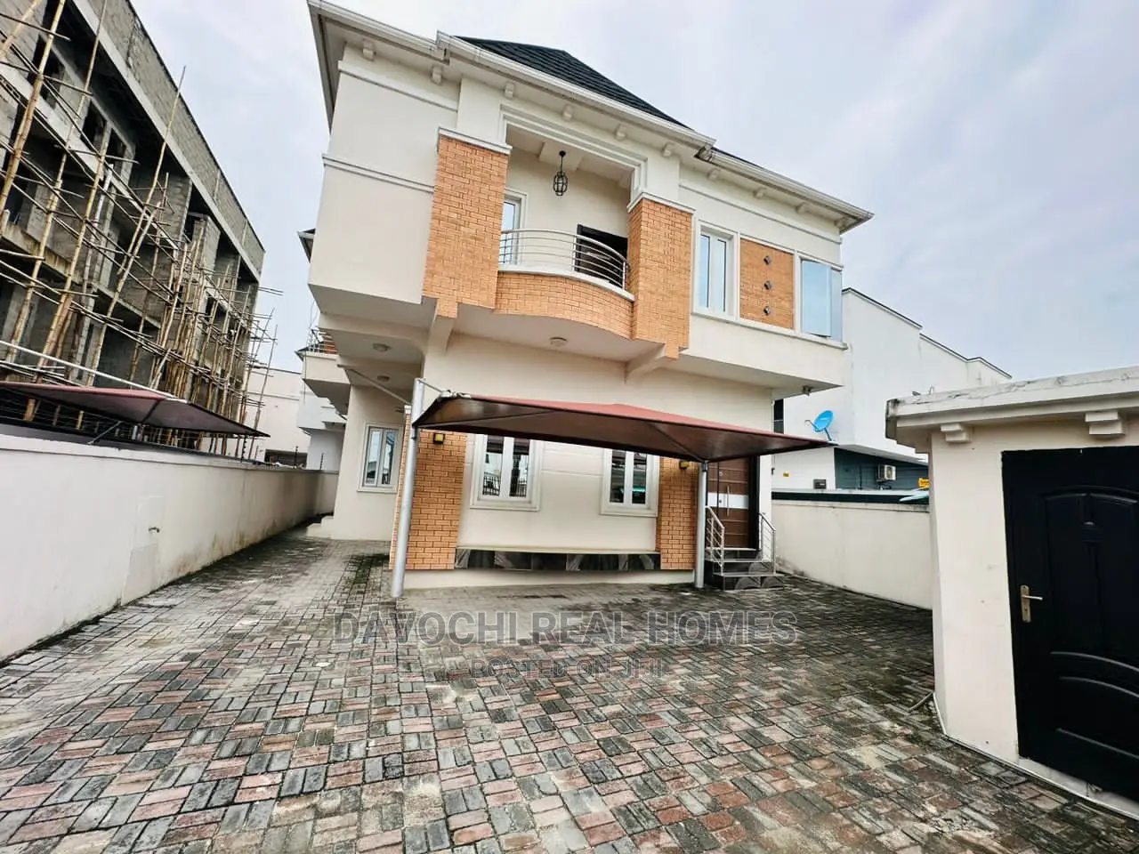 5bdrm Duplex in Chevron Second Toll, Lekki for rent