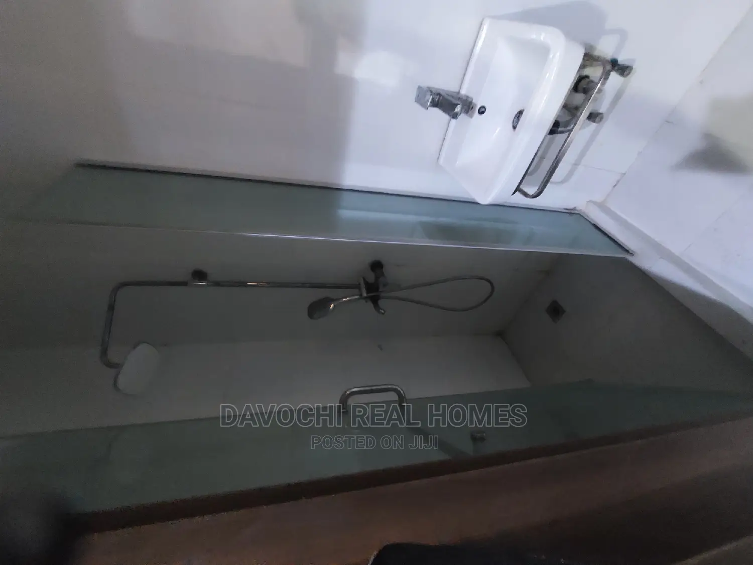 Furnished 4bdrm Duplex in Ologolo Estate, Lekki for sale