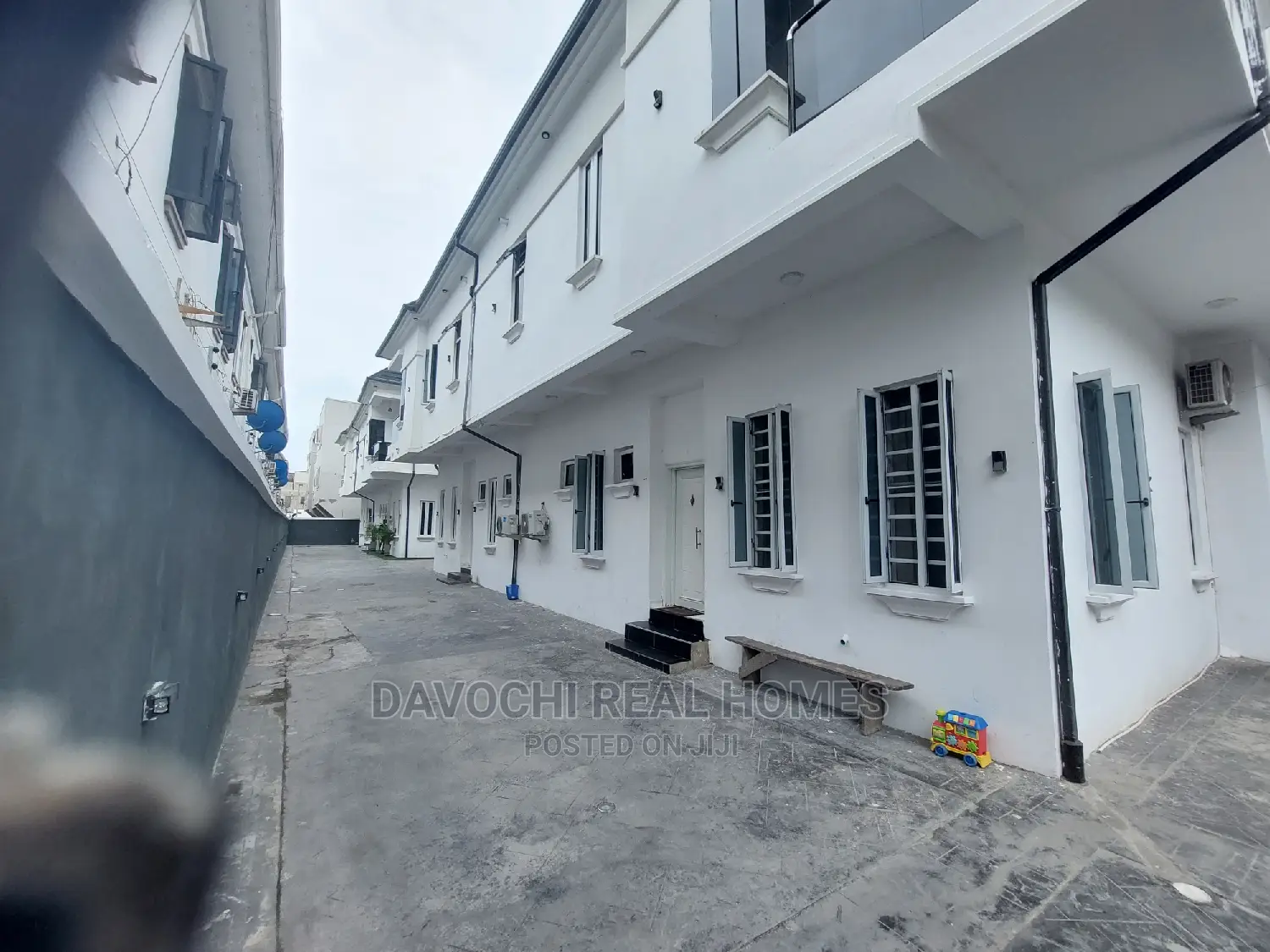 Furnished 4bdrm Duplex in Chevron Conservation, Lekki for rent
