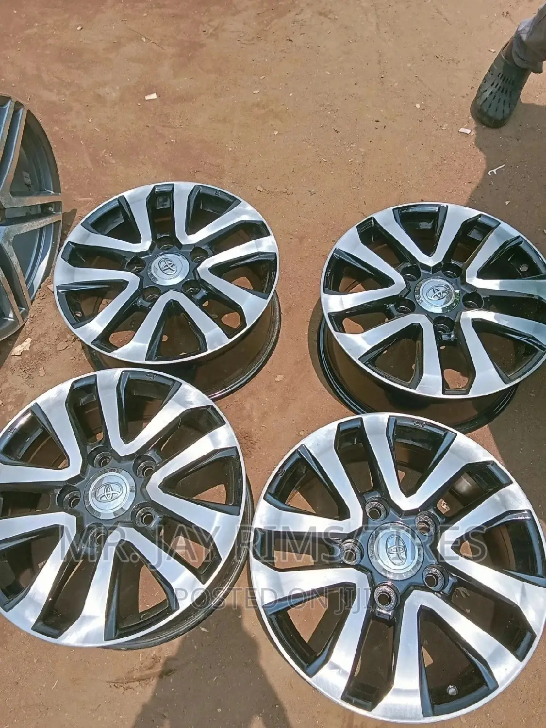 Set of Heavy Duty 20inch Rims for Toyota Landcruiser