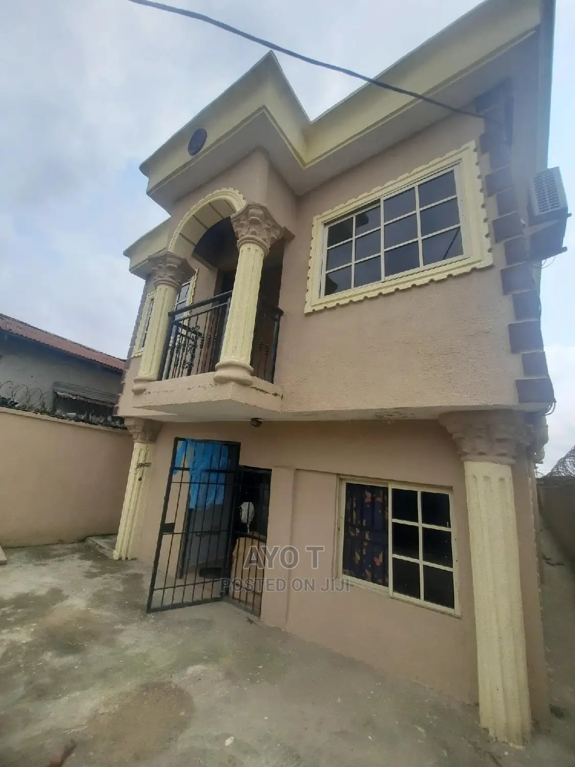 Furnished Studio Apartment in Bariga for rent