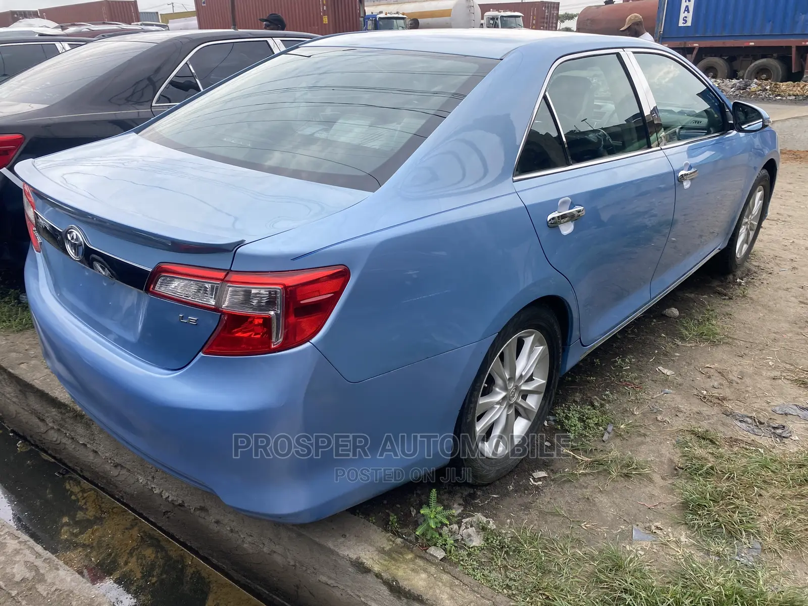 Toyota Camry 2012 Blue
