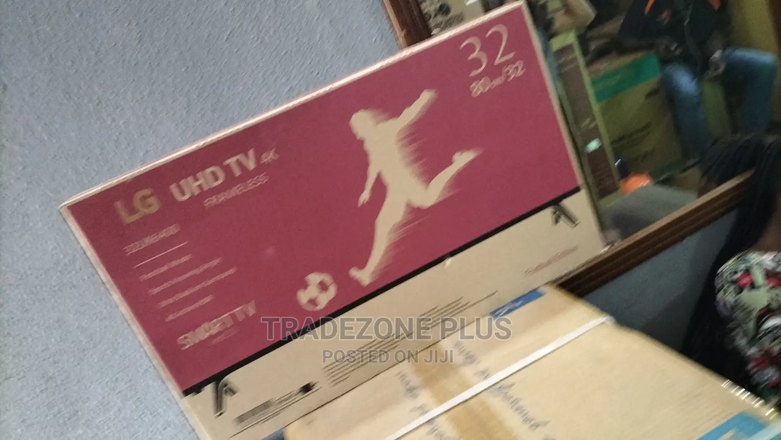 Uhd 32inch LG Smart TV 32uk6400