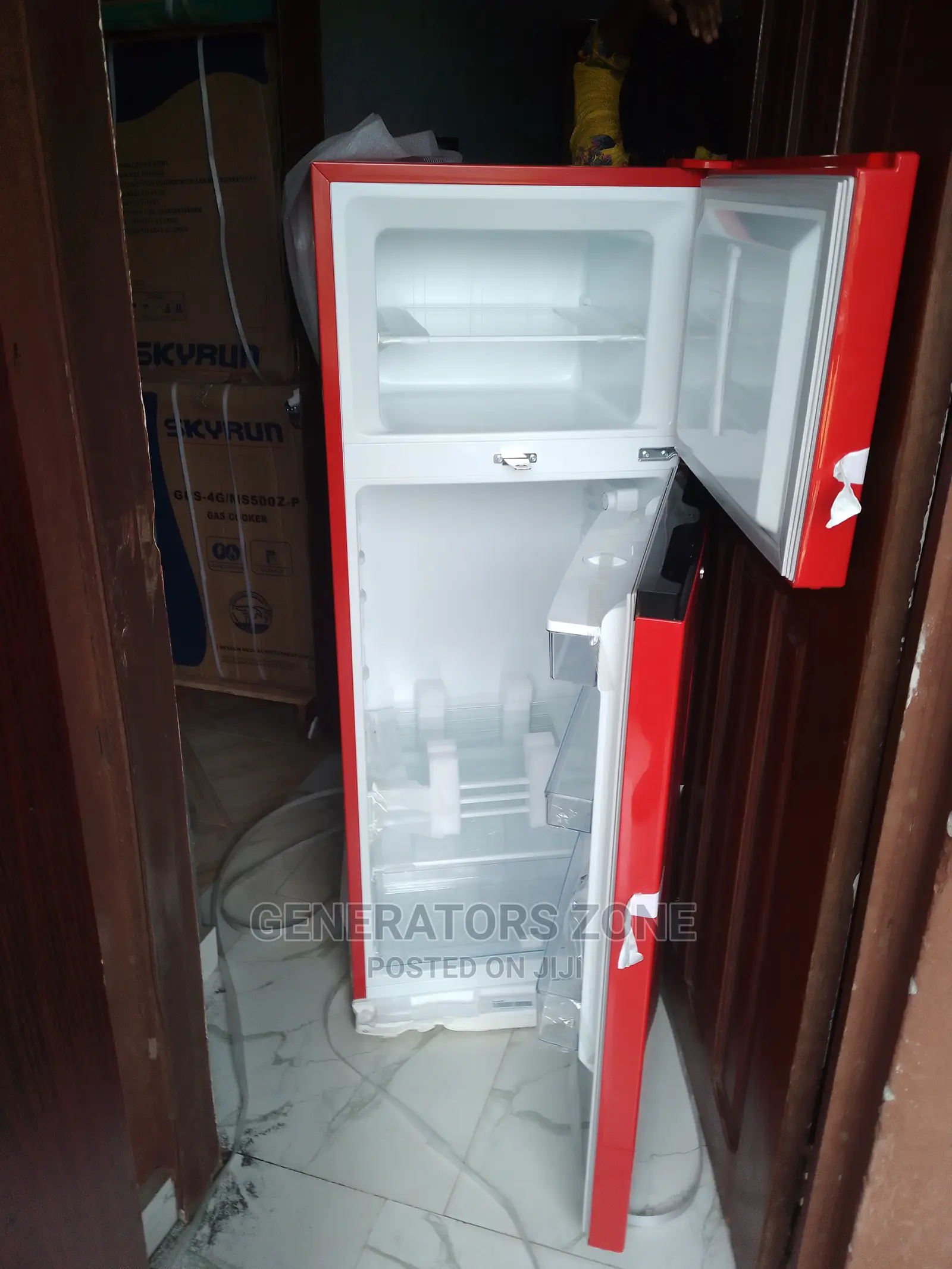 Hisense Refrigerator With Water Dispenser-Ref205drb