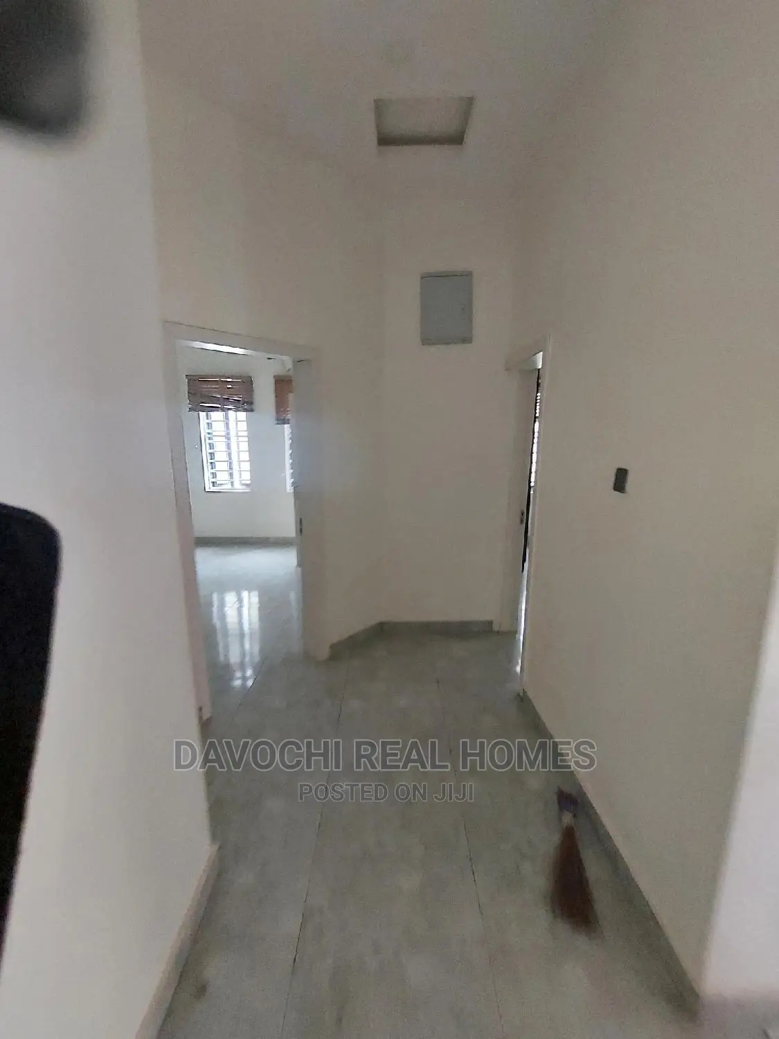 4bdrm Duplex in Chevron Second Toll, Lekki for rent