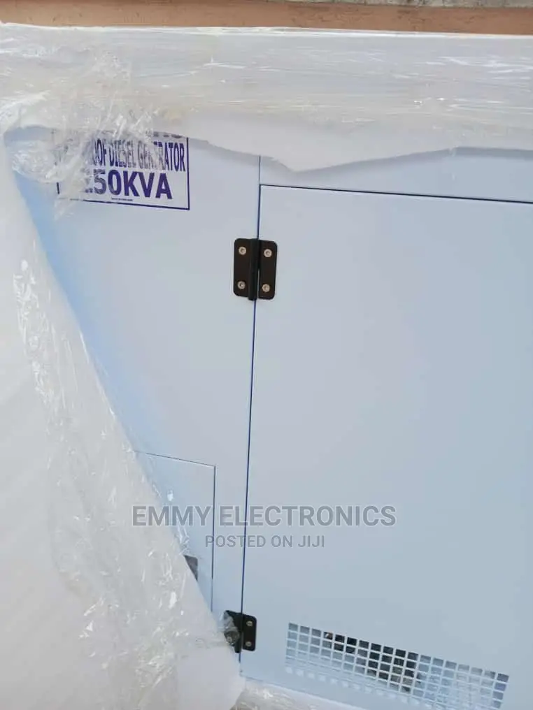 250kva Brand New Perkins Diesel Soundproof Generator