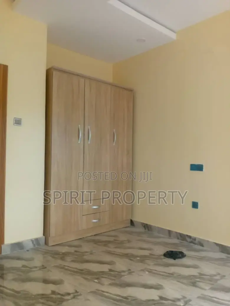 2bdrm Apartment in Magodo for rent