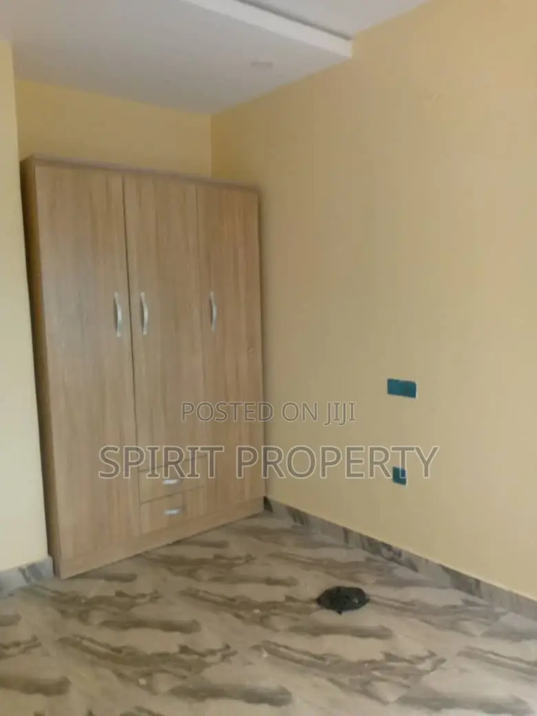 2bdrm Apartment in Magodo for rent