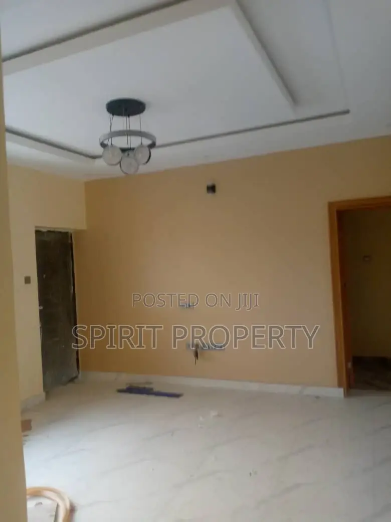 2bdrm Apartment in Magodo for rent
