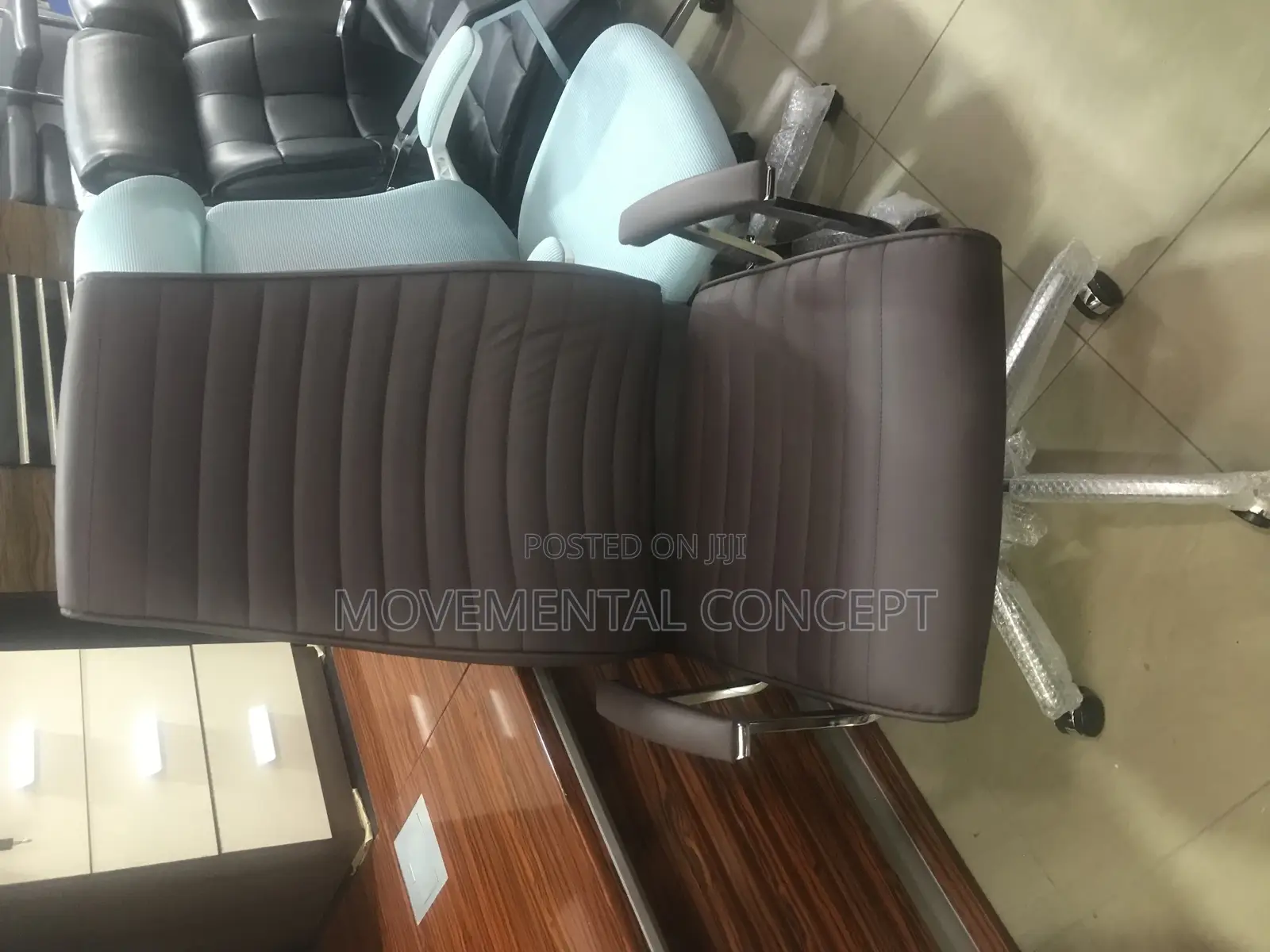 Brown Executive Office Swivel Chair