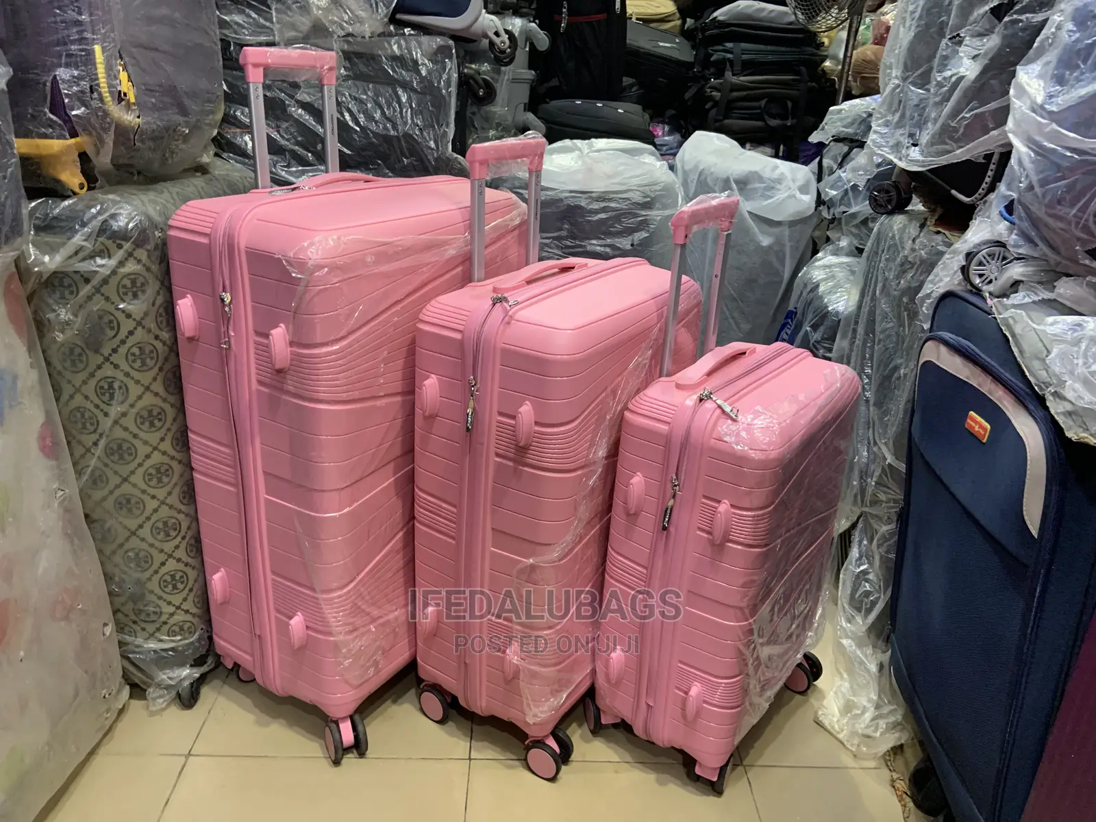 Set of Pink Quality Unbreakable Rubberplastic Travelluggage