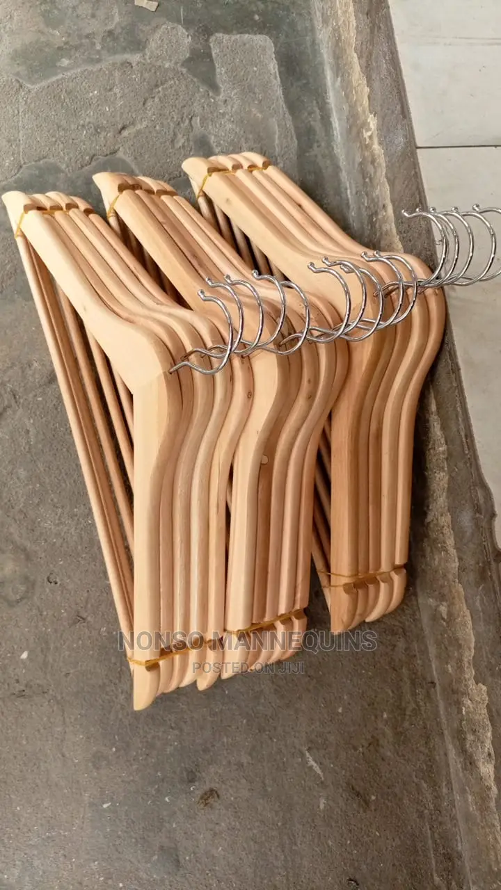 Imported Wooden Clothes Hangers Packss