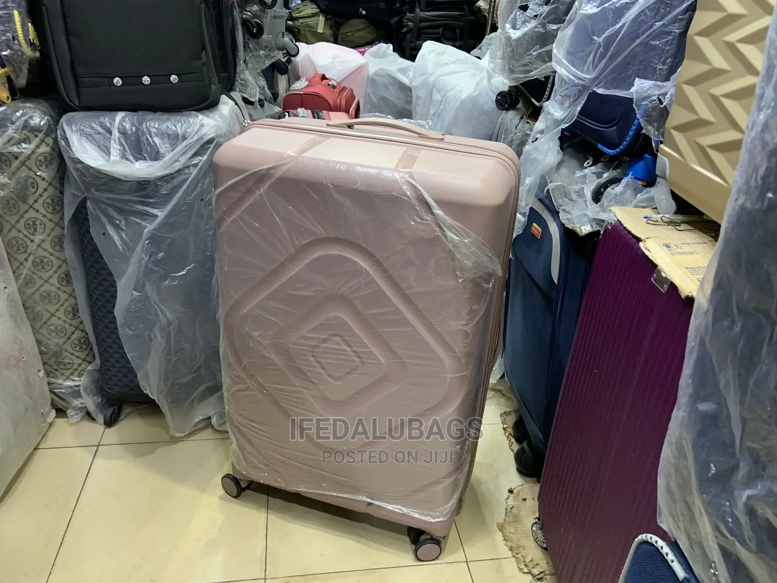 Biggest/Jumbo Size Unbreakable Rubber Travel Luggage