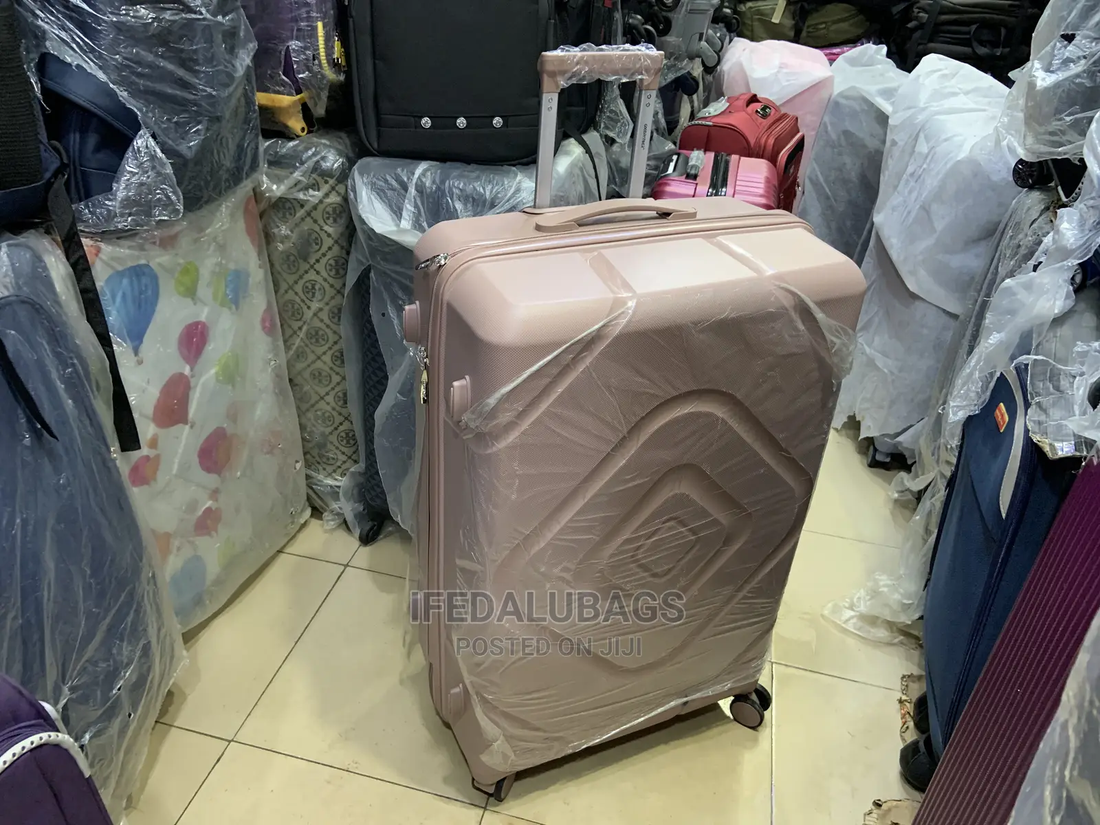 Biggest/Jumbo Size Unbreakable Rubber Travel Luggage
