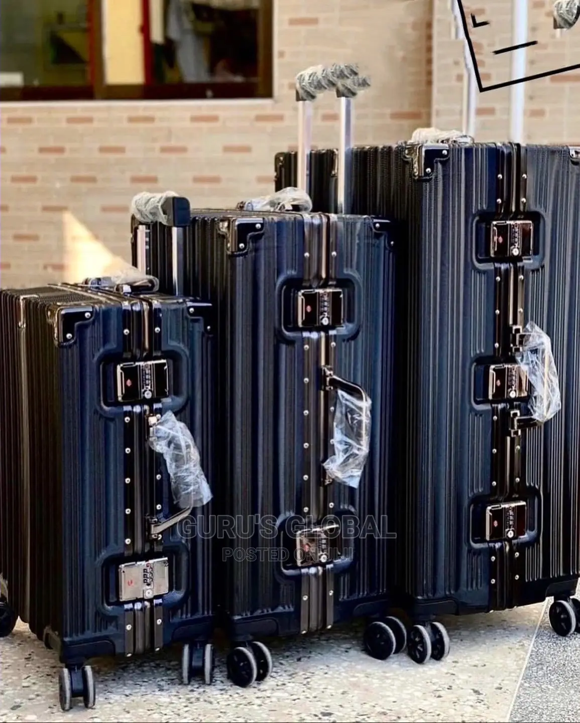 Luxury by 3 Luggage Bags