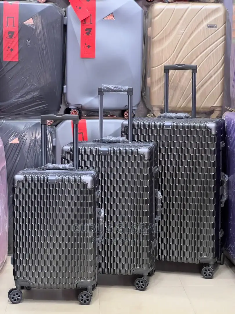 Luxury by 3 Luggage Bags