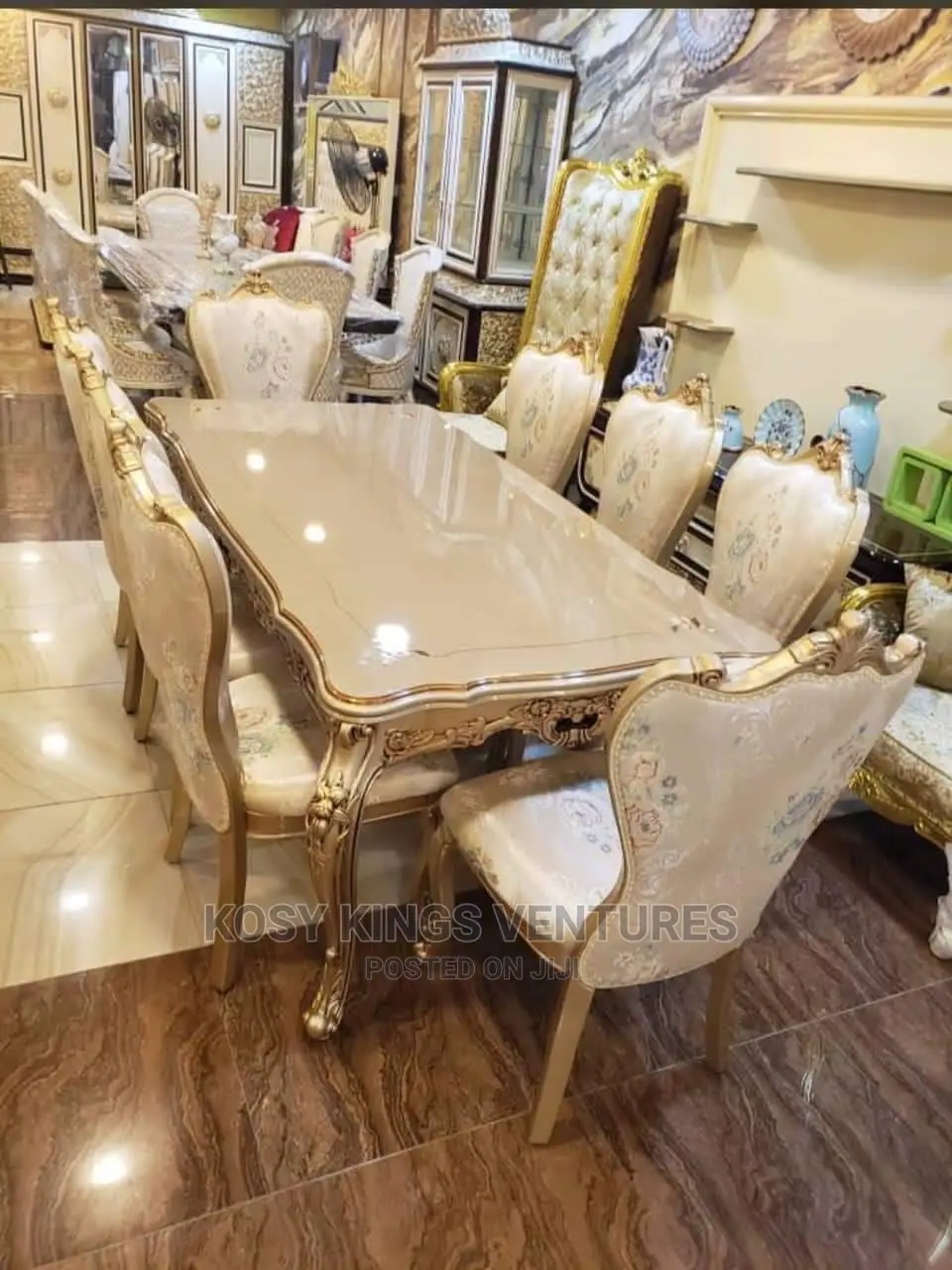 Royal Luxurious Dining Set 8 Seaters