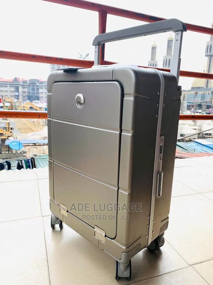 High Quality Metal Trolling With Laptop Place Luggage