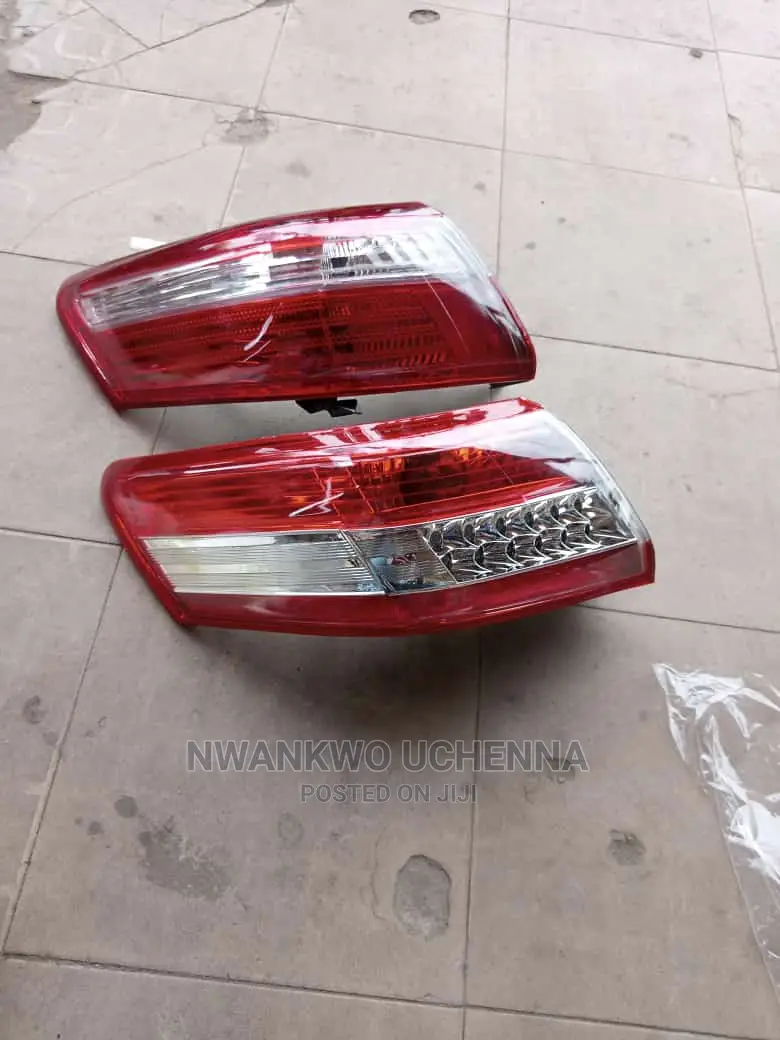 Back Light Camry 2.7 2011
