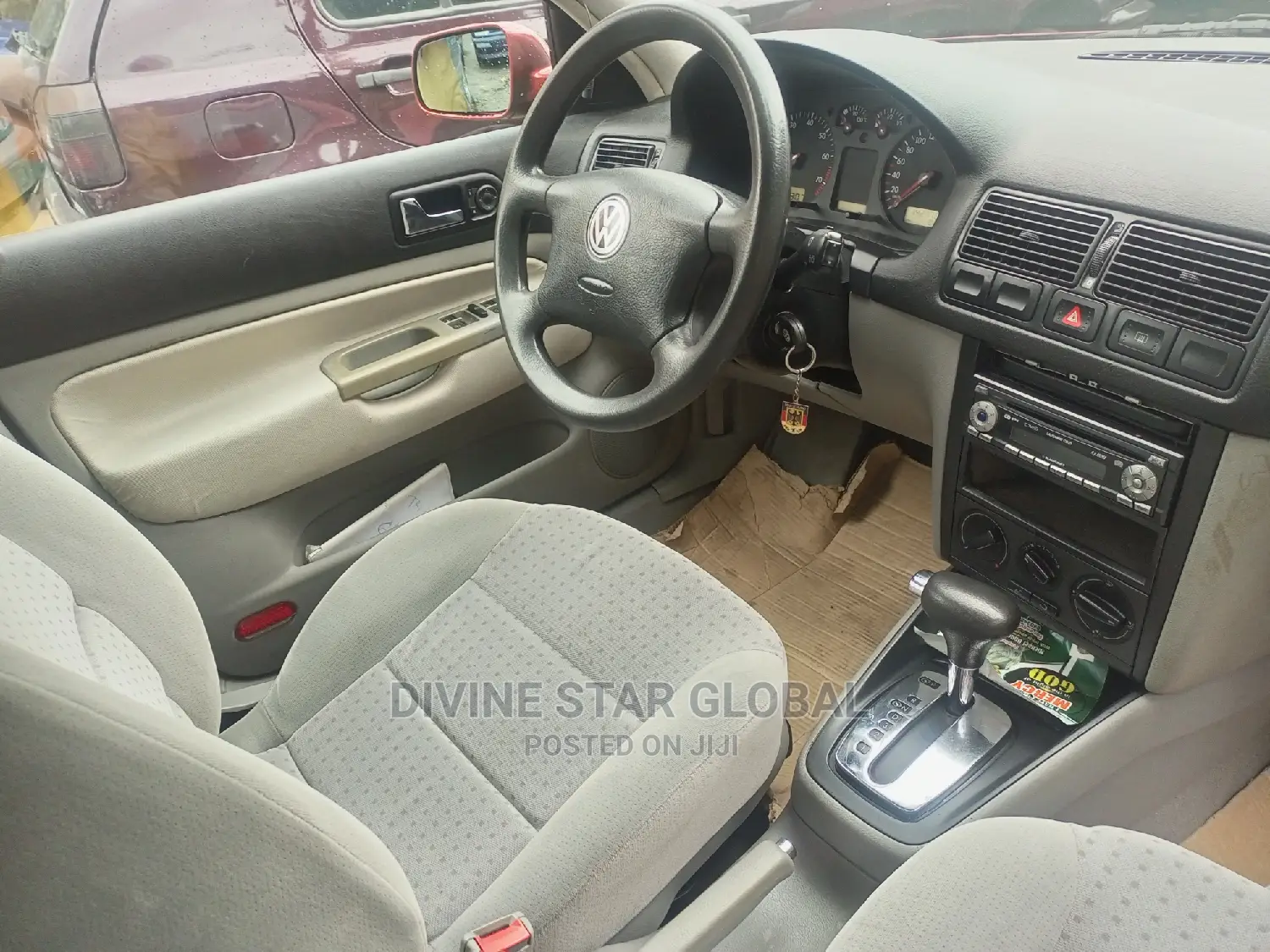 Volkswagen Golf 1.6 2000 Red