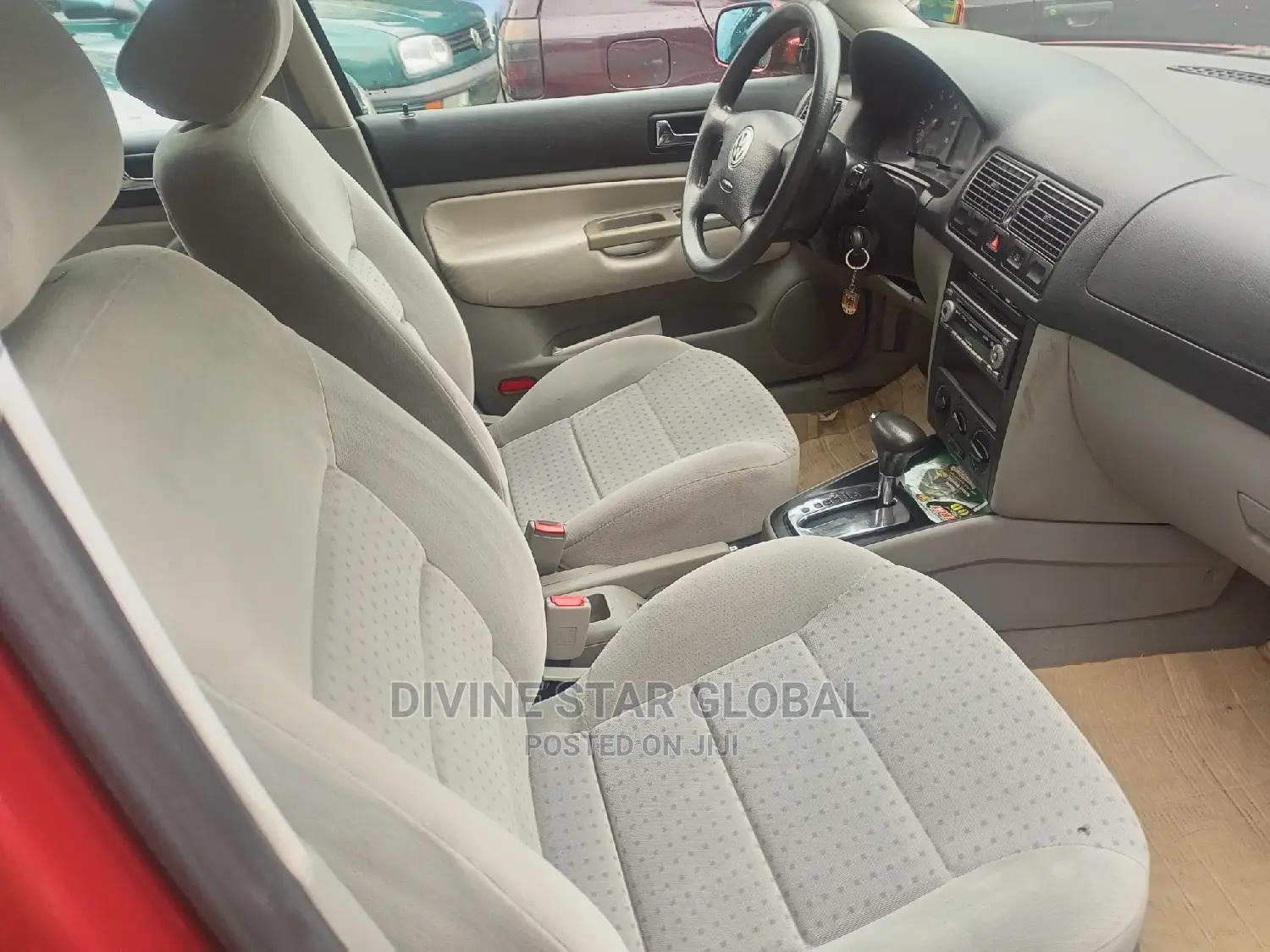 Volkswagen Golf 1.6 2000 Red