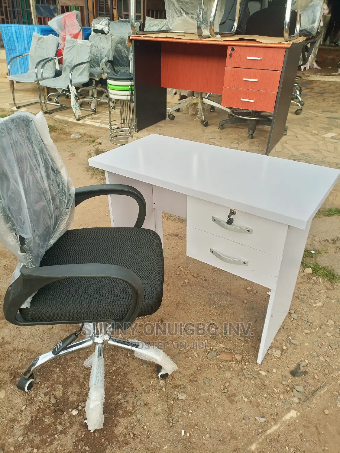 Office Chair and Table. #Officechairinabeokuta