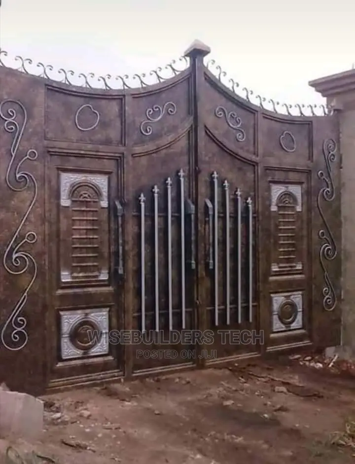 Metal Entrance Gate