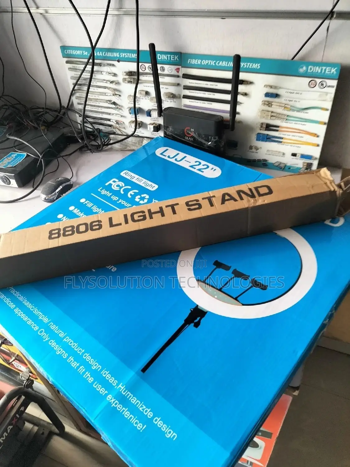 22inch Selfie White Ringlight With Strong Stand
