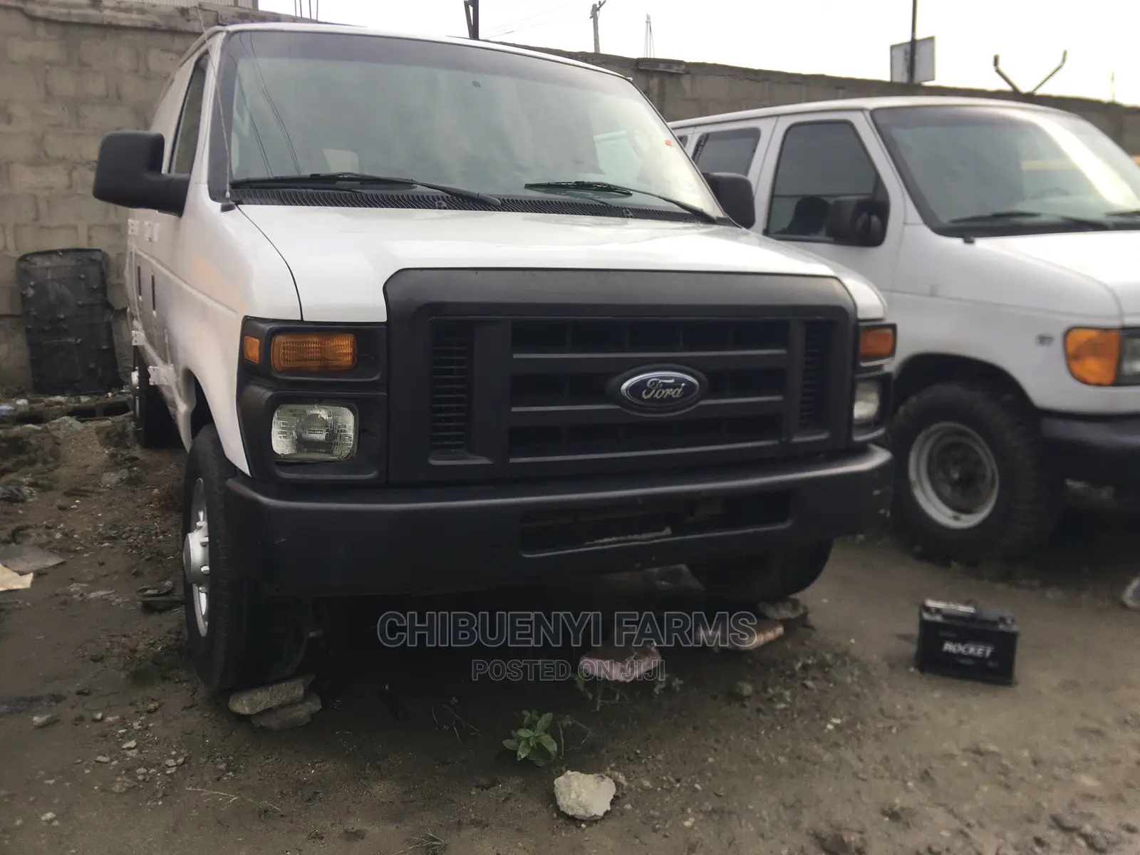 Ford E250 2008 White