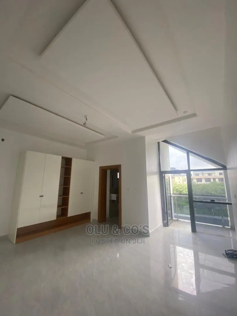 Furnished 4bdrm Duplex in Guzape for sale