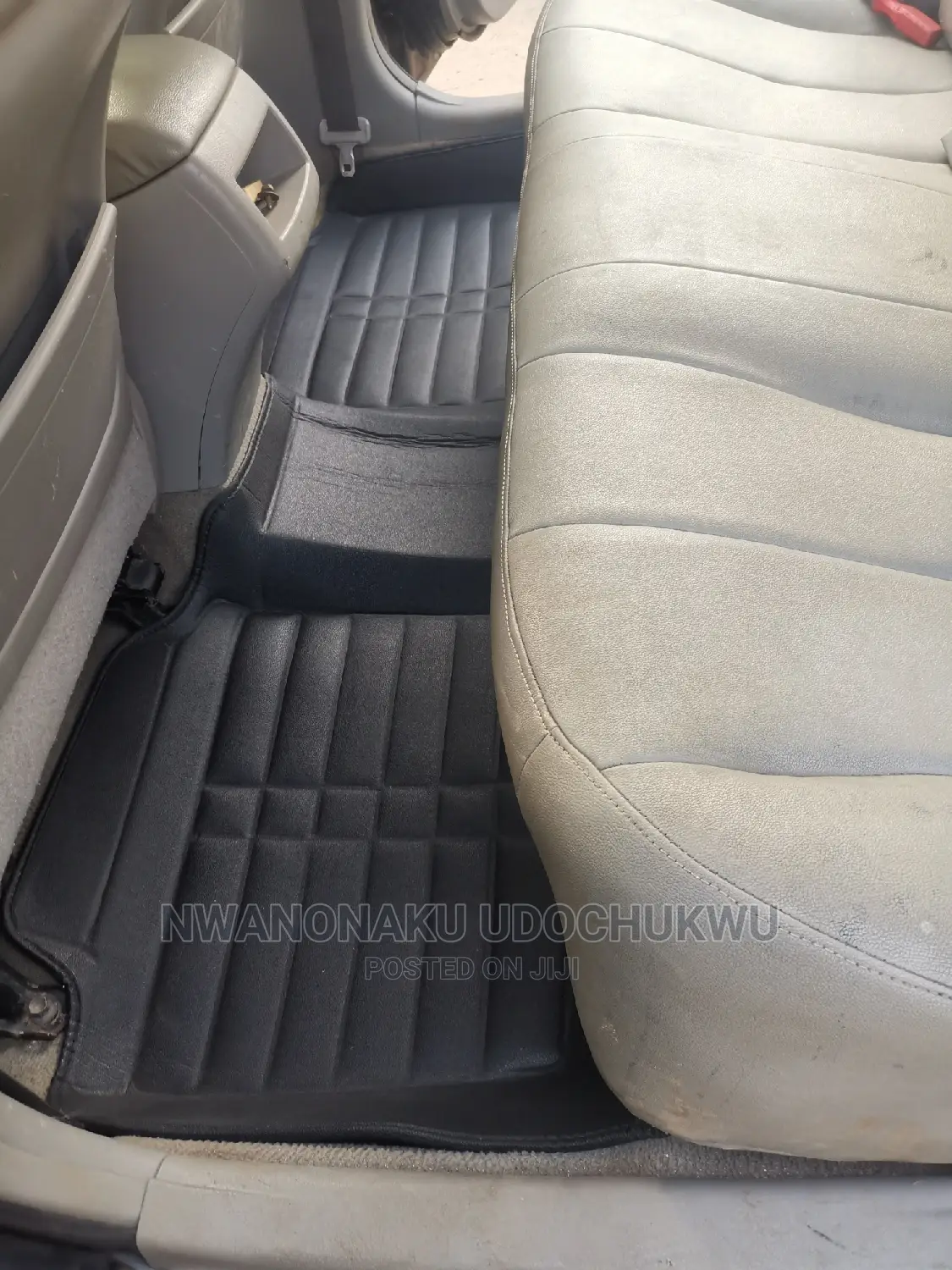 Toyota Camry Leather Foot Mat