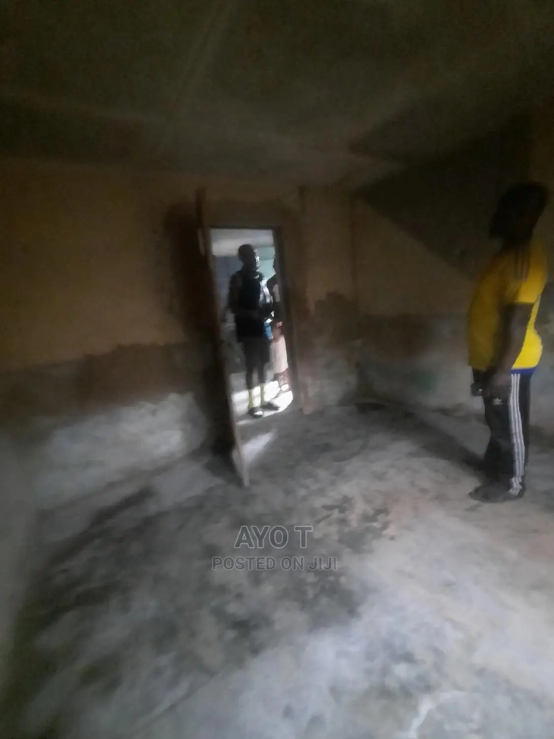 1bdrm Shared Apartment in Bariga for rent