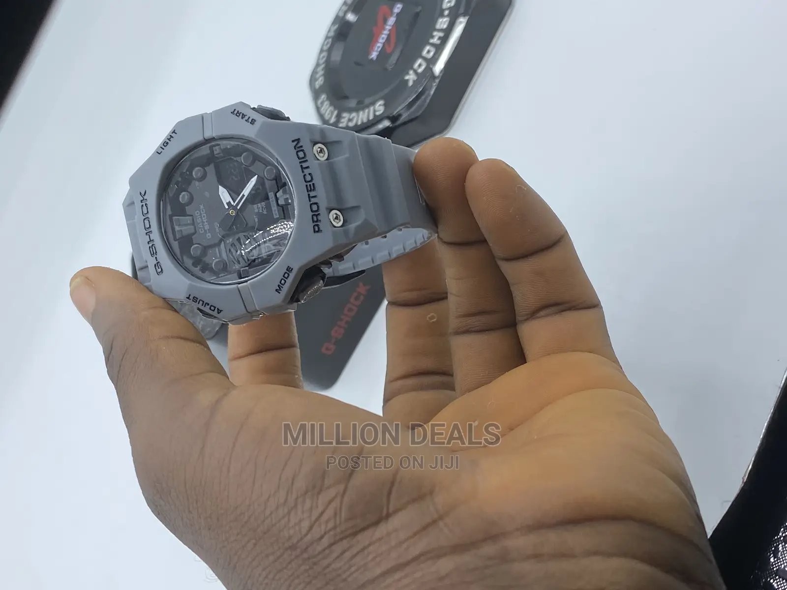 Rubber Strap Unique Men’S Grey Wrist Watch