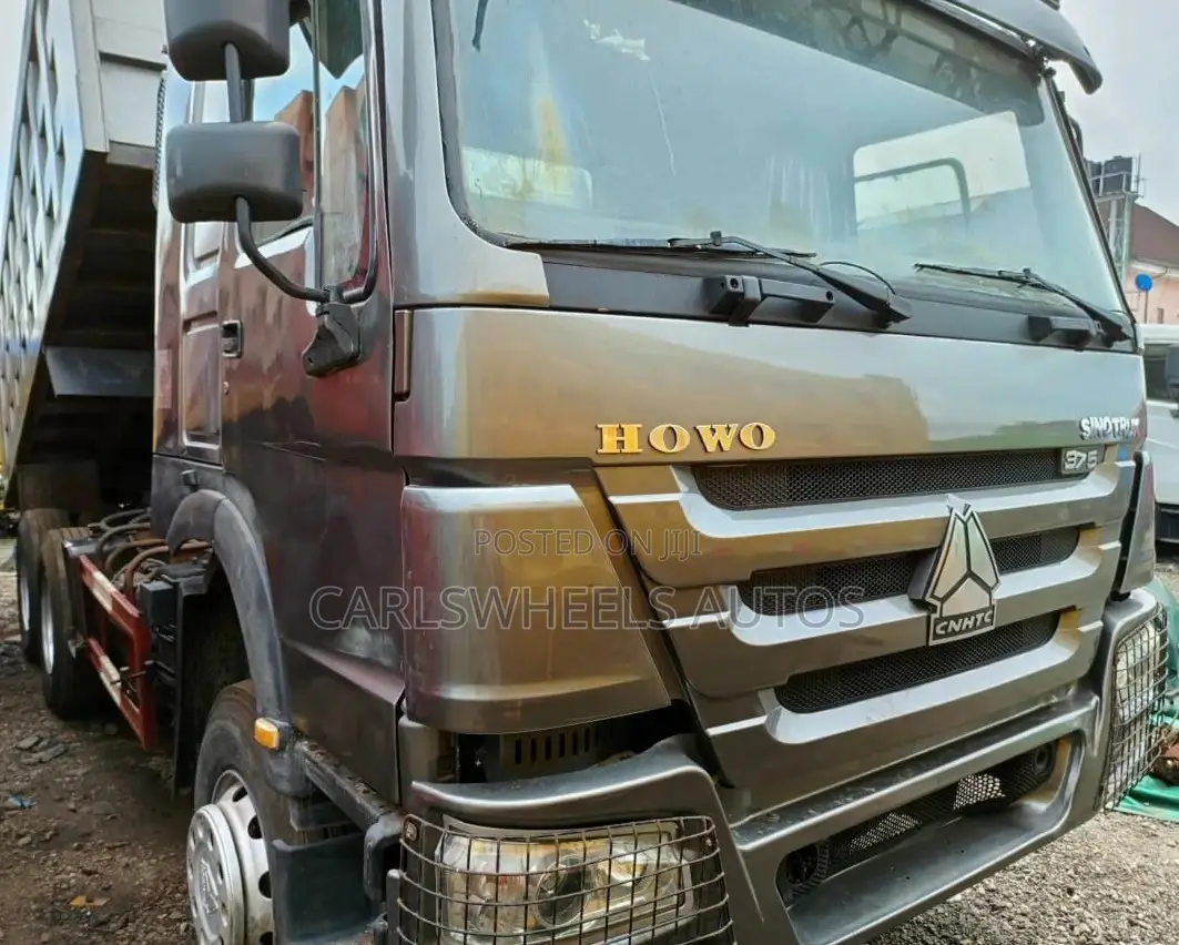 Foreign Used 10tyres Howo Tipper