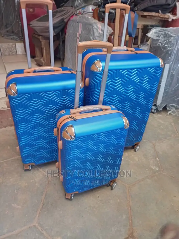 3 In 1 Travelling Luggage Bag Plastic